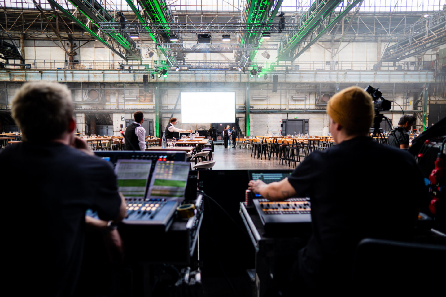 Technik und Regie in der Jahrhunderthalle Bochum